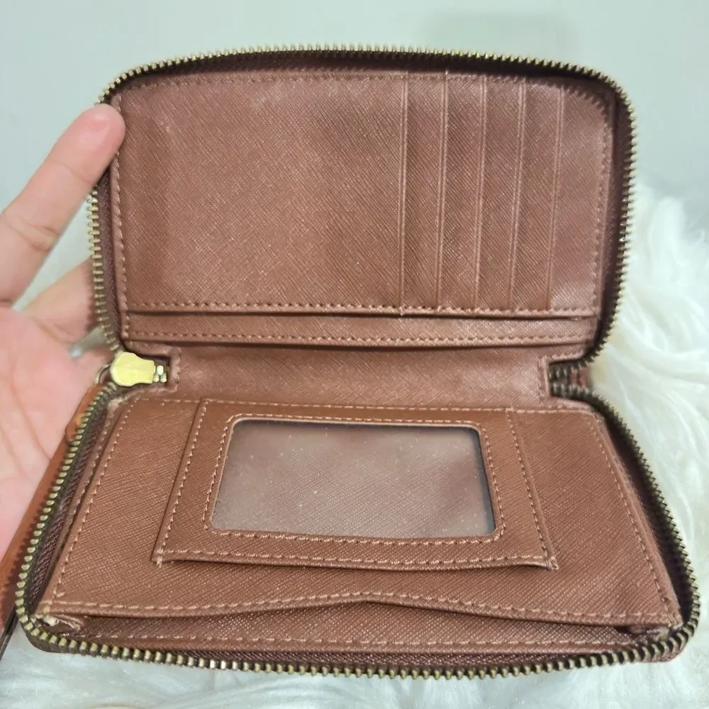 Fossil Tan Leather Wallet